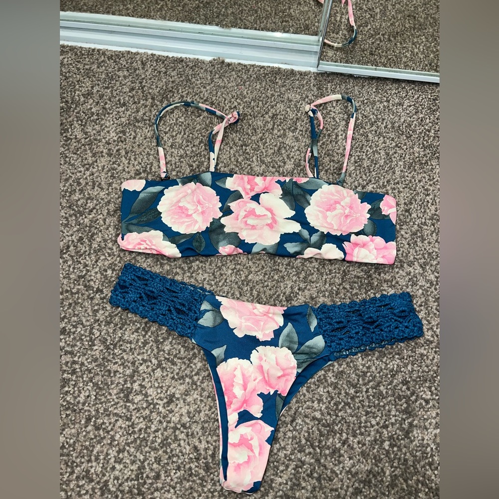 Bikini
